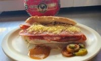 Especial con queso de bola y tocino ahumado